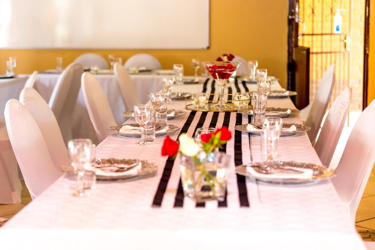 Riverton Manor Centurion Ngoại thất bức ảnh