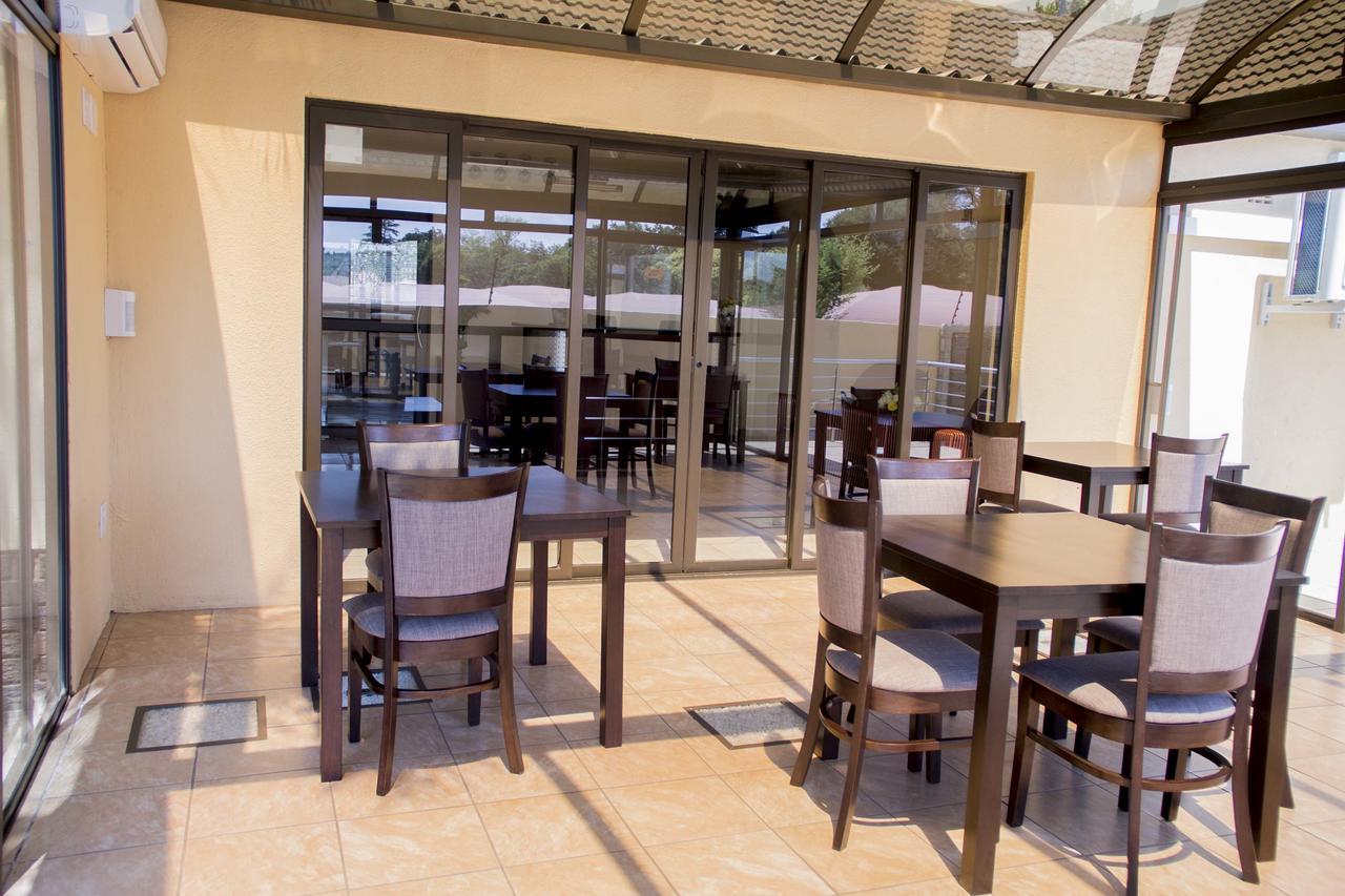 Riverton Manor Centurion Ngoại thất bức ảnh