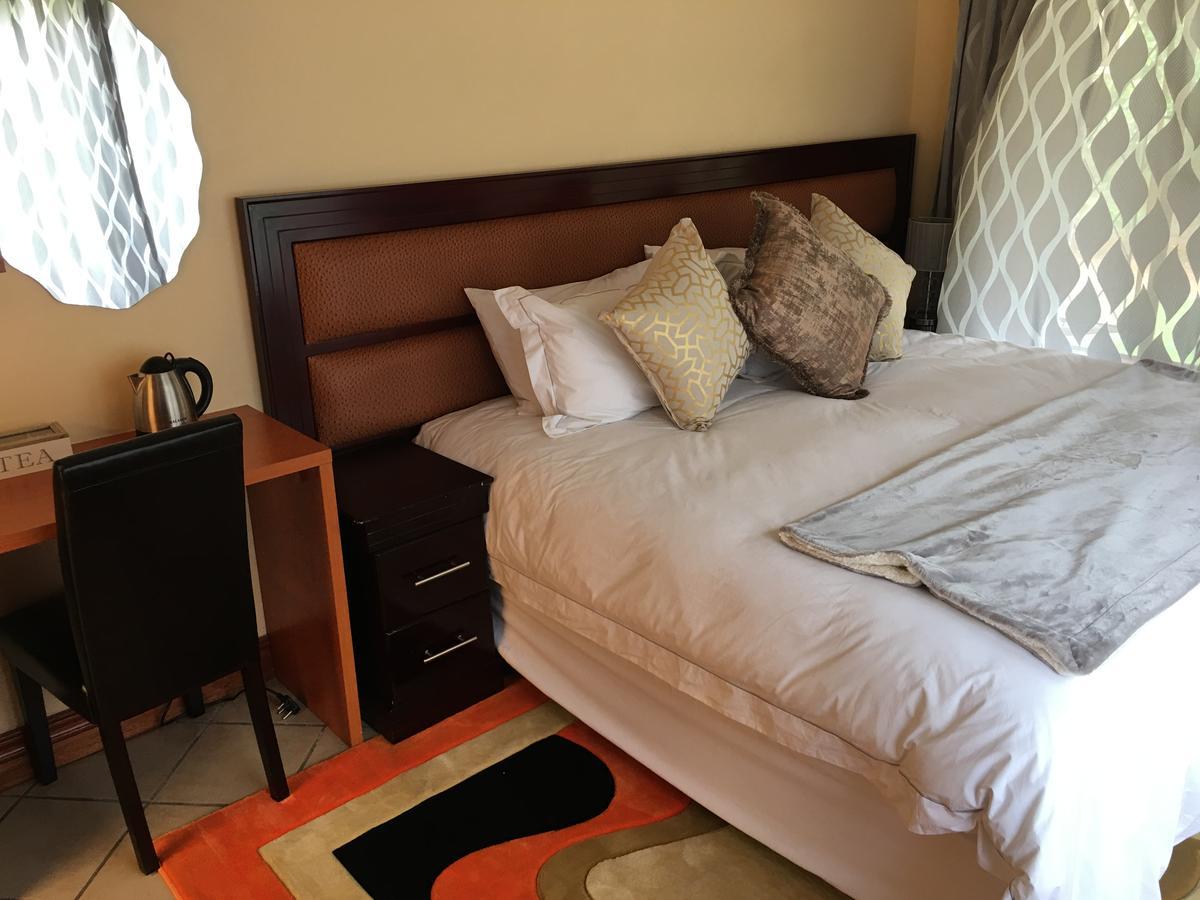 Riverton Manor Centurion Ngoại thất bức ảnh