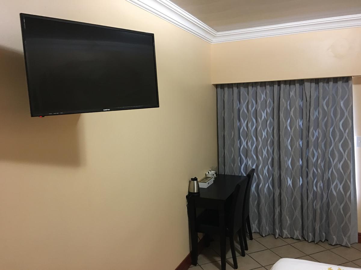 Riverton Manor Centurion Ngoại thất bức ảnh
