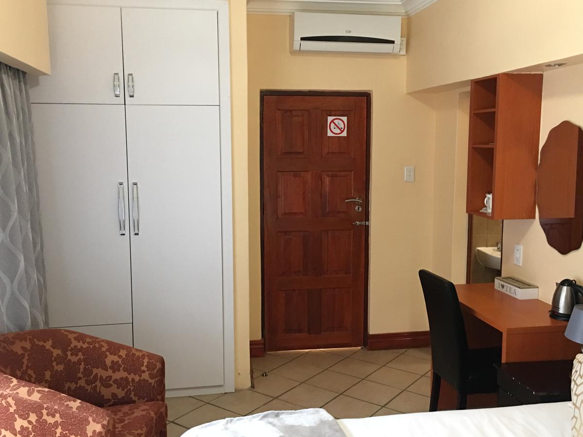 Riverton Manor Centurion Ngoại thất bức ảnh