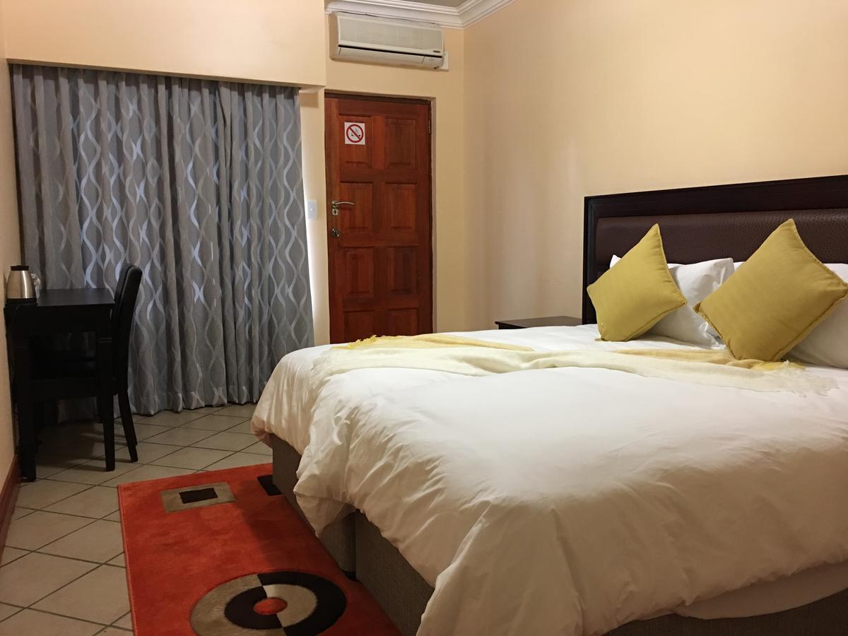 Riverton Manor Centurion Ngoại thất bức ảnh
