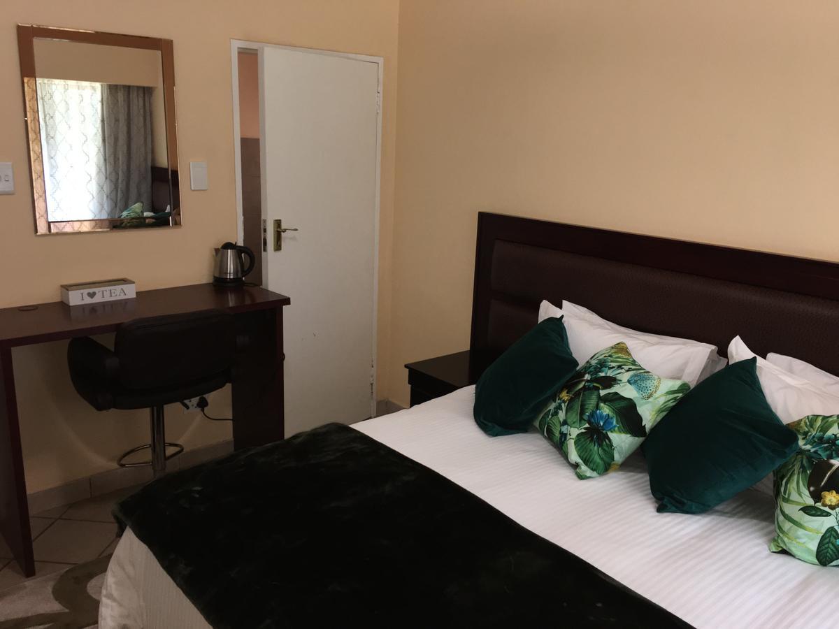 Riverton Manor Centurion Phòng bức ảnh
