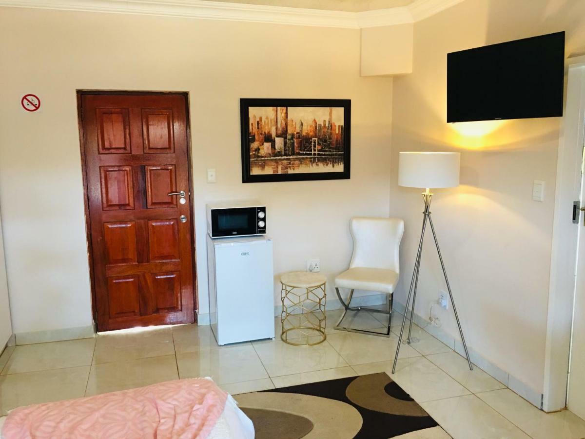 Riverton Manor Centurion Ngoại thất bức ảnh
